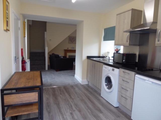 Gwynedd House Flat 3 Lägenhet Pentraeth Exteriör bild